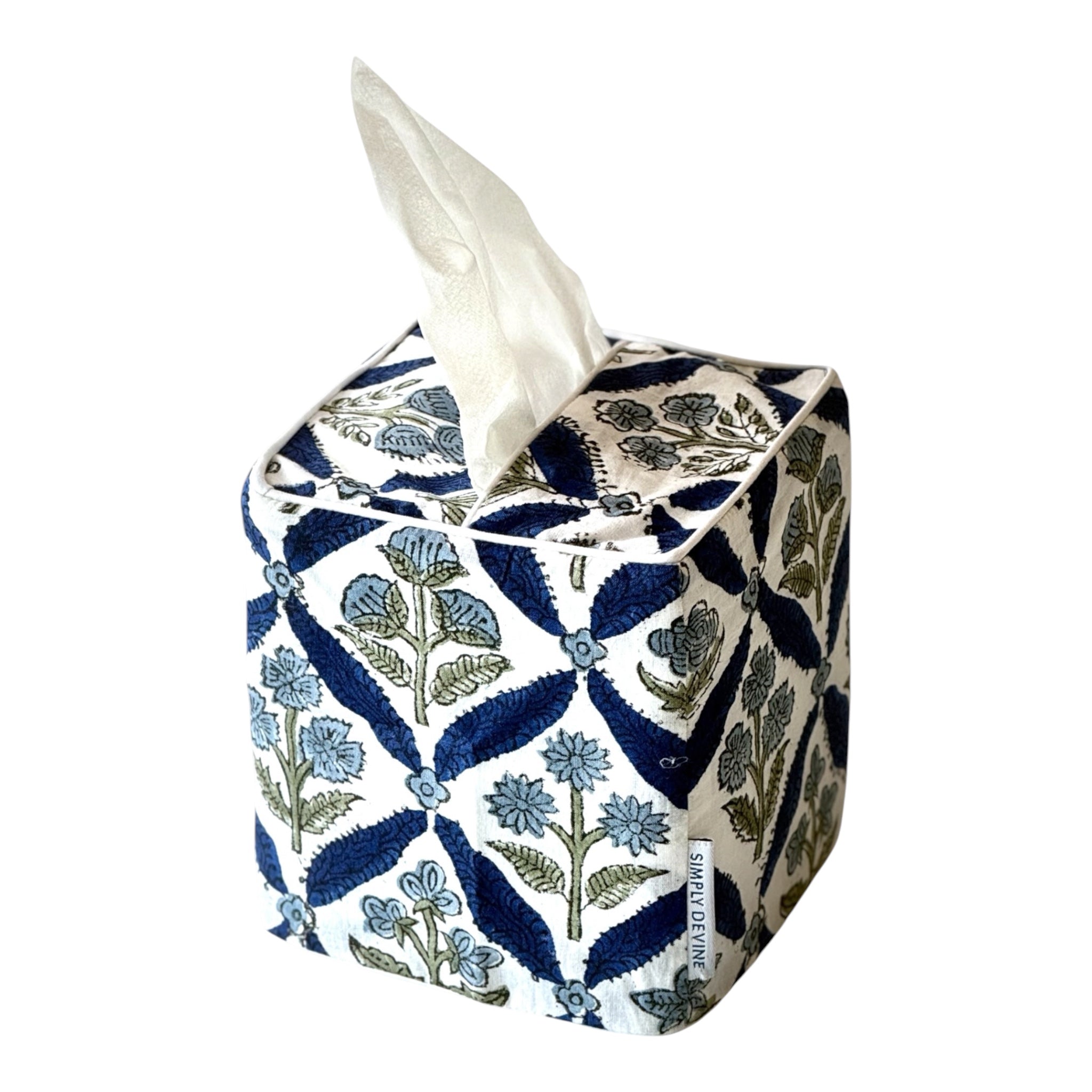 Tissue Box Cover in Vine