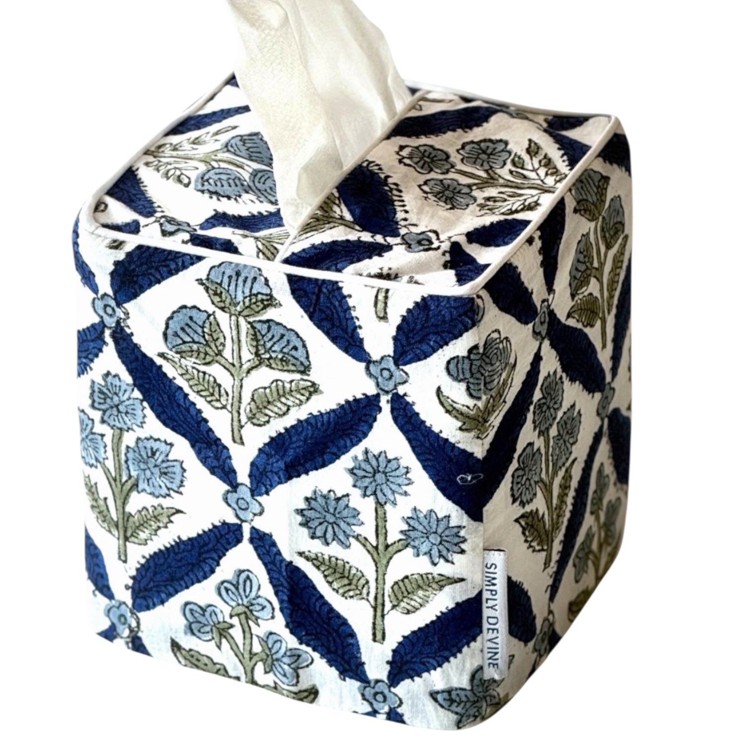 Tissue Box Cover in Vine